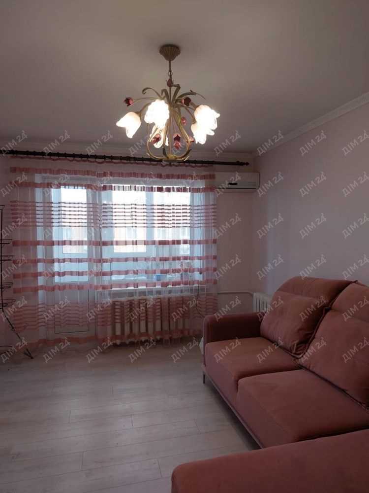 Сучасна двохкімнатна квартира в Карлівці | Приват житло