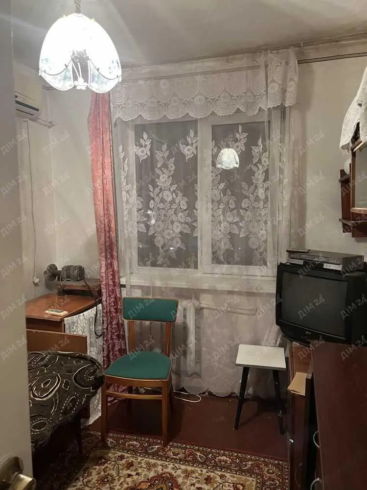 Чотирикімнатна квартира біля Автовокзалу | Приват житло