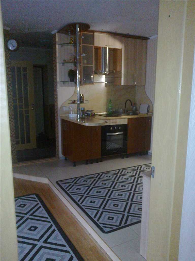 5- кім квартира в м. Карлівка | Приват житло