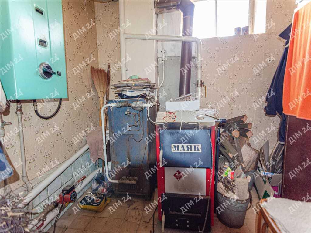 Будинок з господарськими спорудами у Решетилівці | Приват житло