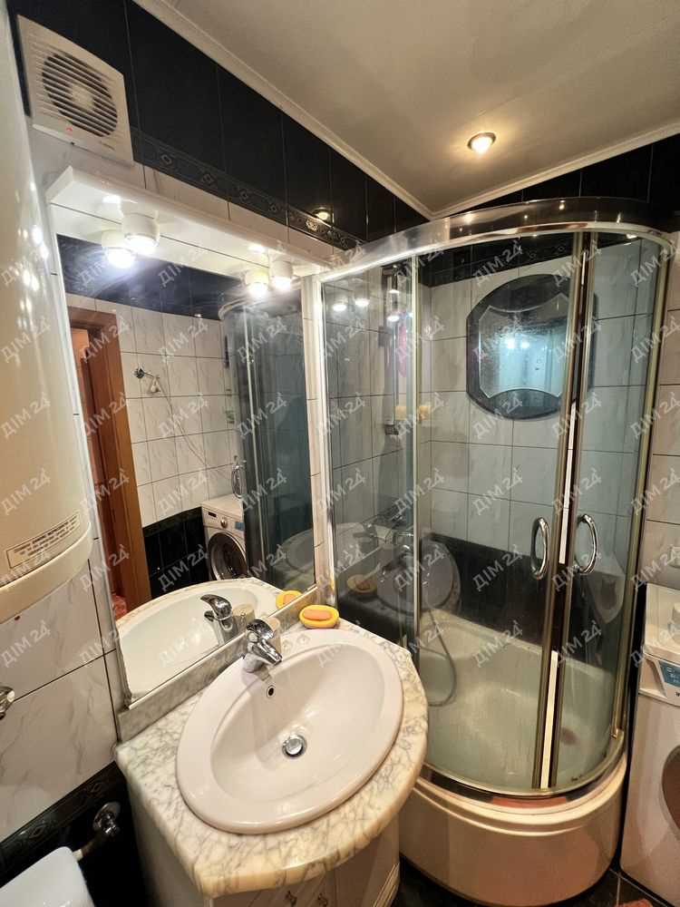 Двокімнатна квартира в Карлівці | Приват житло