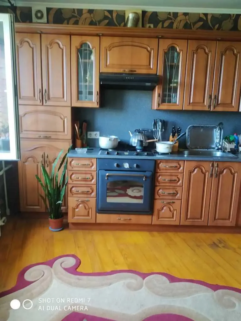 Велика трикімнатна квартира, чешка!  | Приват житло