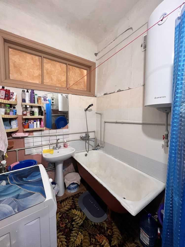 Продаж кімнати біля Акваарени | Приват житло