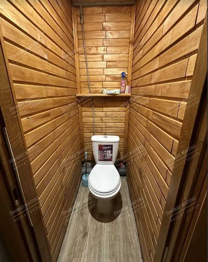 Продається простора кімната | Приват житло