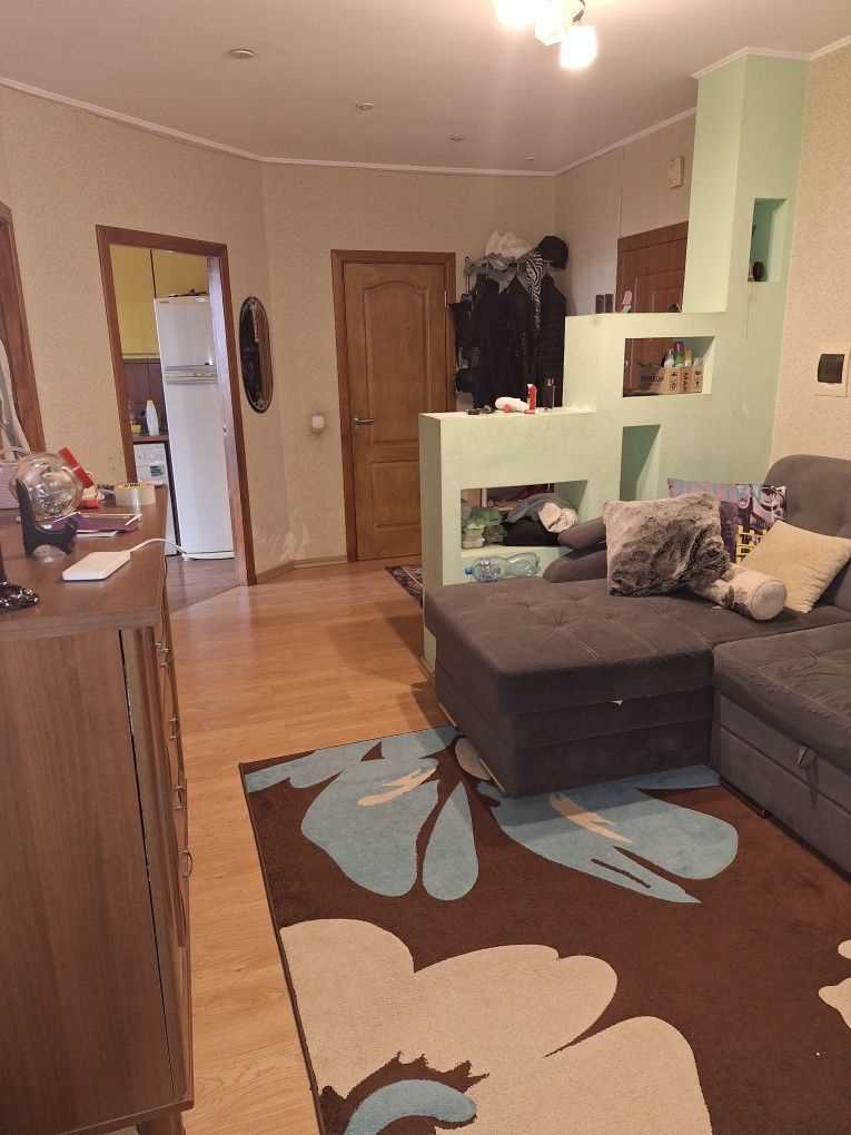 Трикімнатна квартира на Європейській | Приват житло