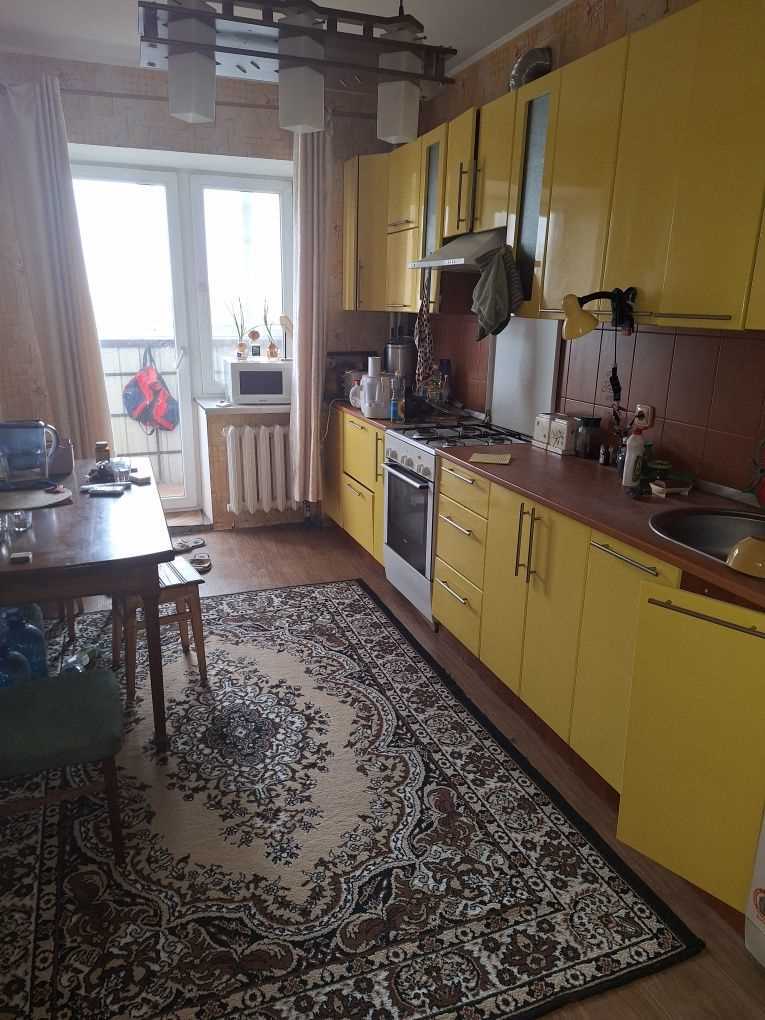 Трикімнатна квартира на Європейській | Приват житло