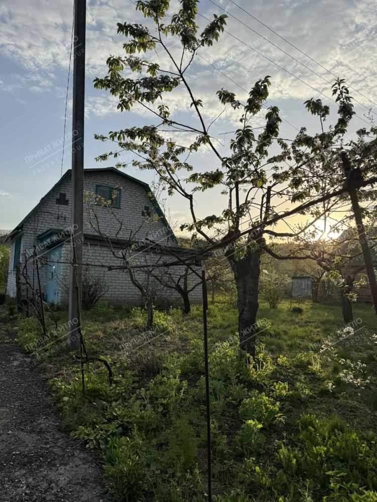 Продається дача на Вороніна
 | Приват житло