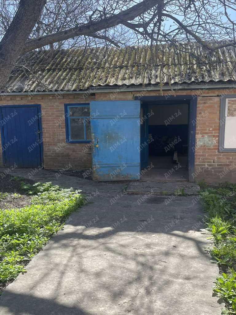 Продаж частини будинку з окремим правом власності. | Приват житло
