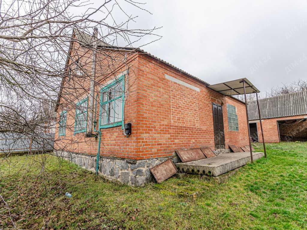 єВідновлення, будинок у Нових Санжарах з ділянкою 6,7 соток
 | Приват житло