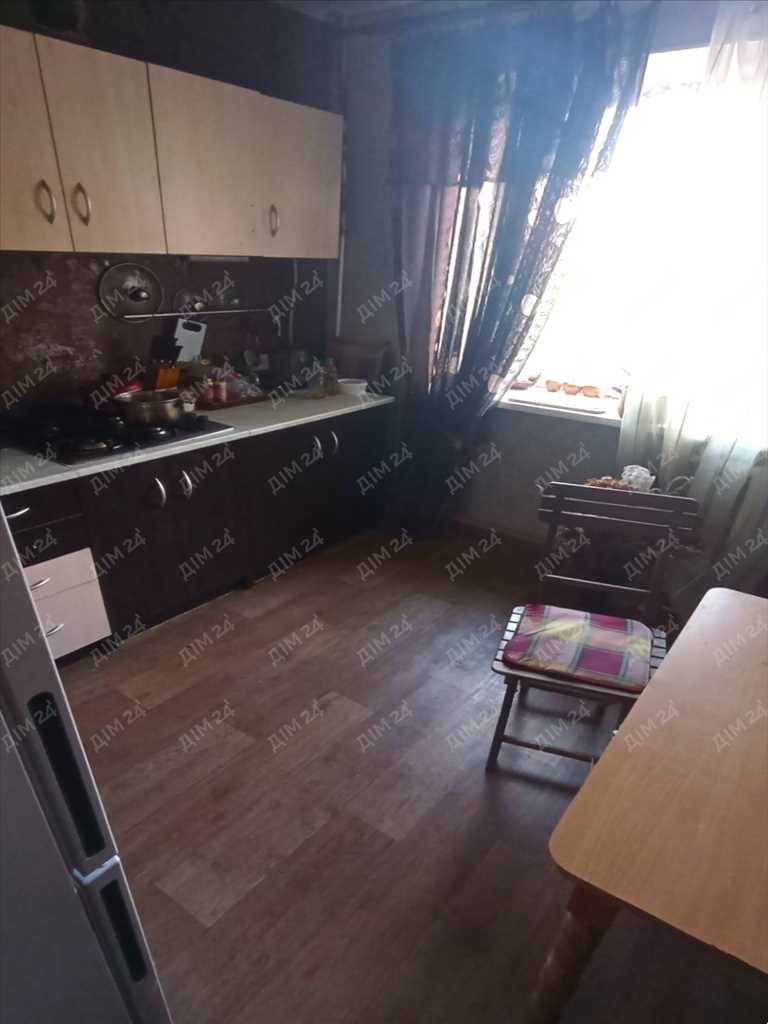 Трикімнатна квартира на Подолі | Приват житло