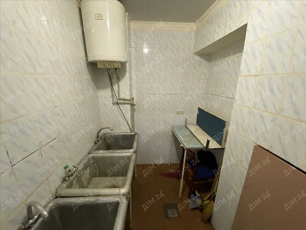 Комерція в центральній частині міста по бюджетній ціні! | Приват житло