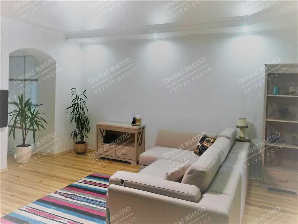 3 кімнатна квартира в центрі міста. | Приват житло