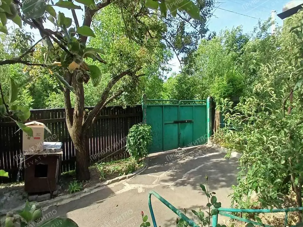 Один будинок добре, а два — ще краще! (Особливо, коли вони поруч!)
 | Приват житло
