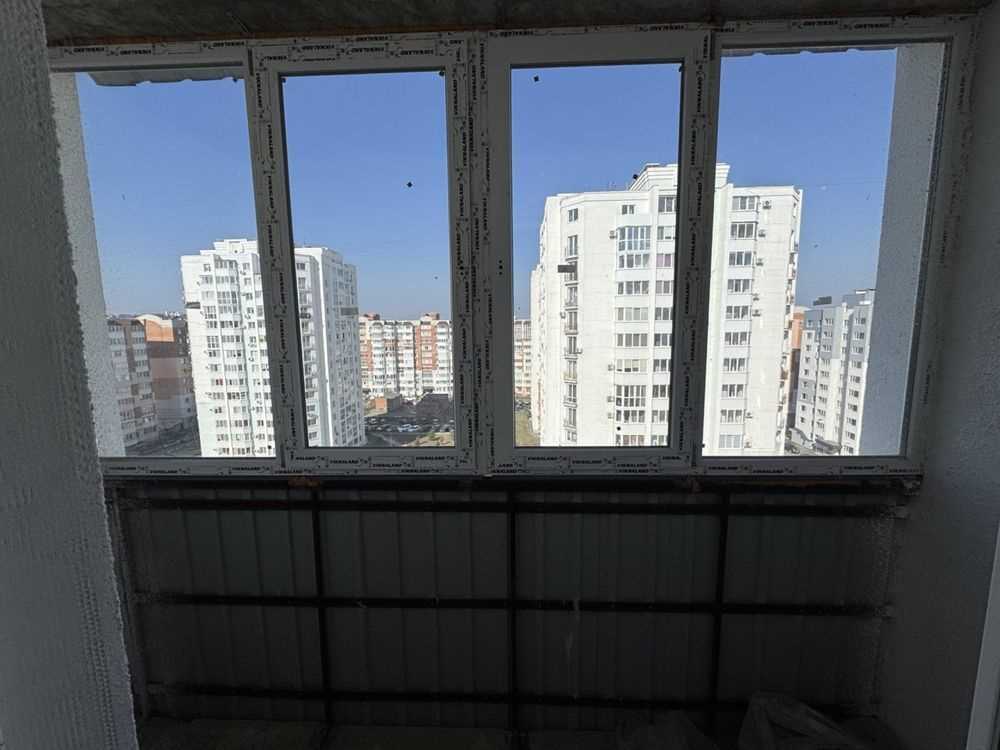 Полтава, 2x кімнатна квартира - Продаж, В. Івасюка / Головко,  | Приват житло