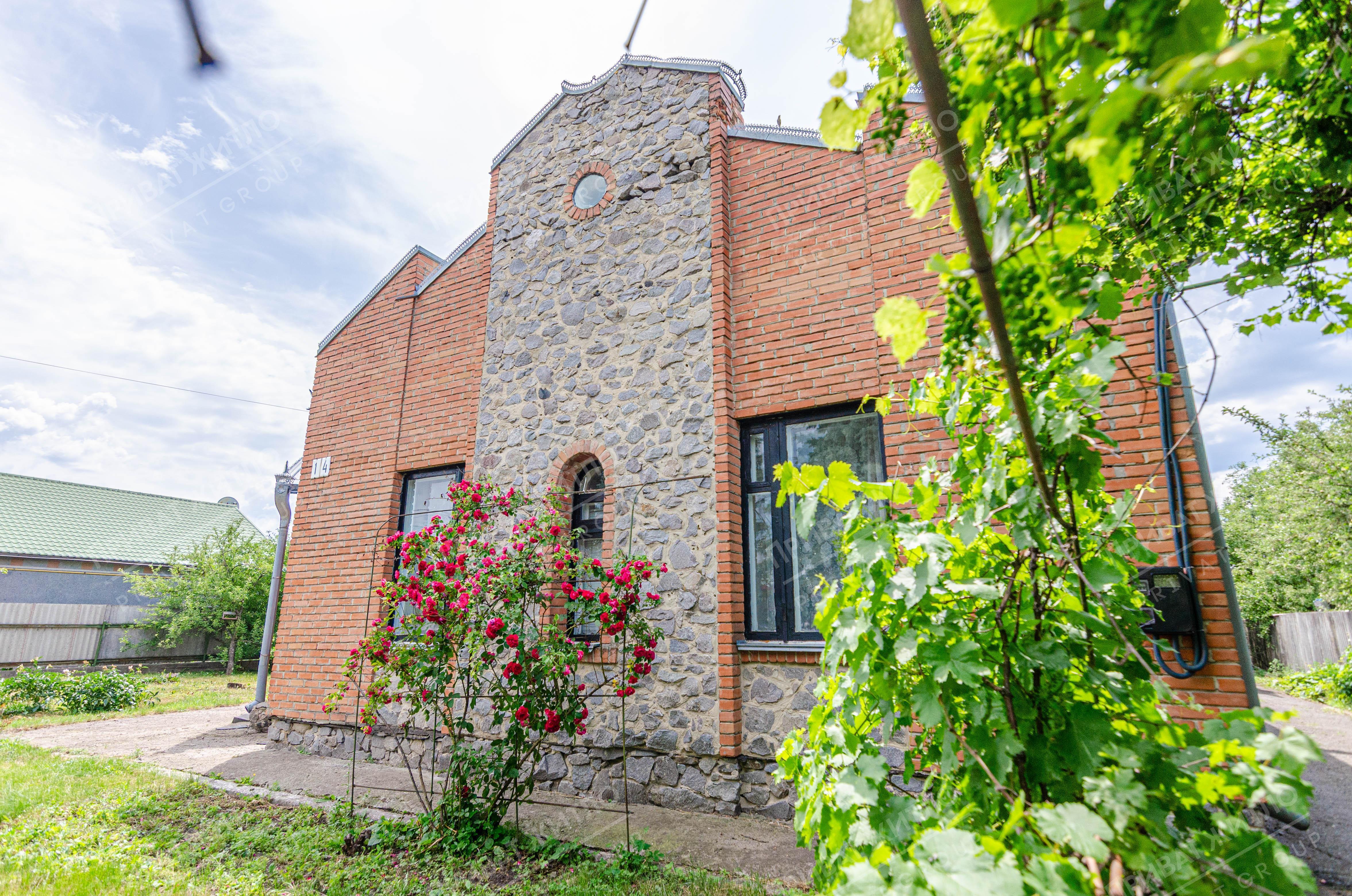 Окремий будинок біля Полтави.  | Приват житло