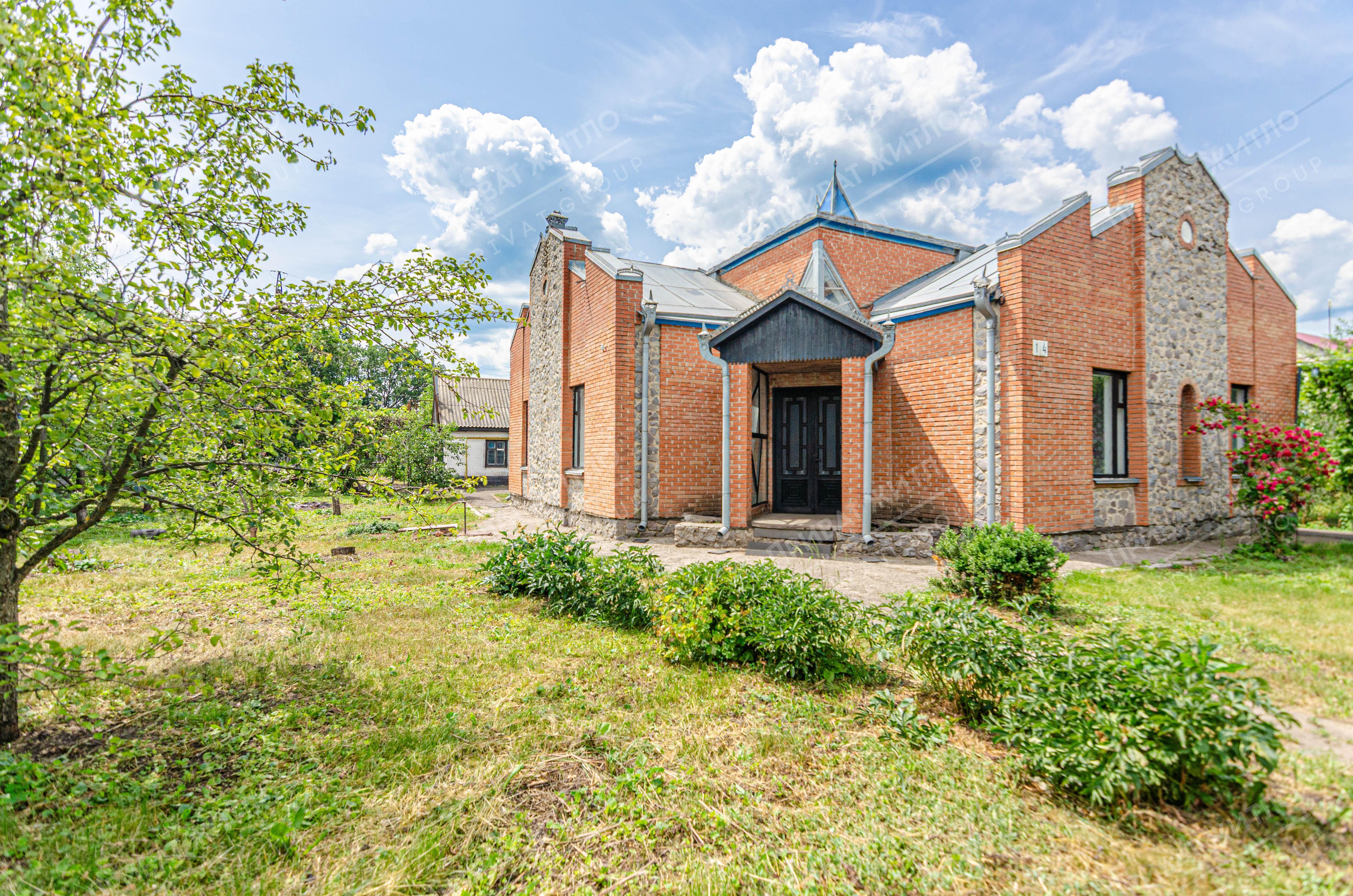 Окремий будинок біля Полтави.  | Приват житло