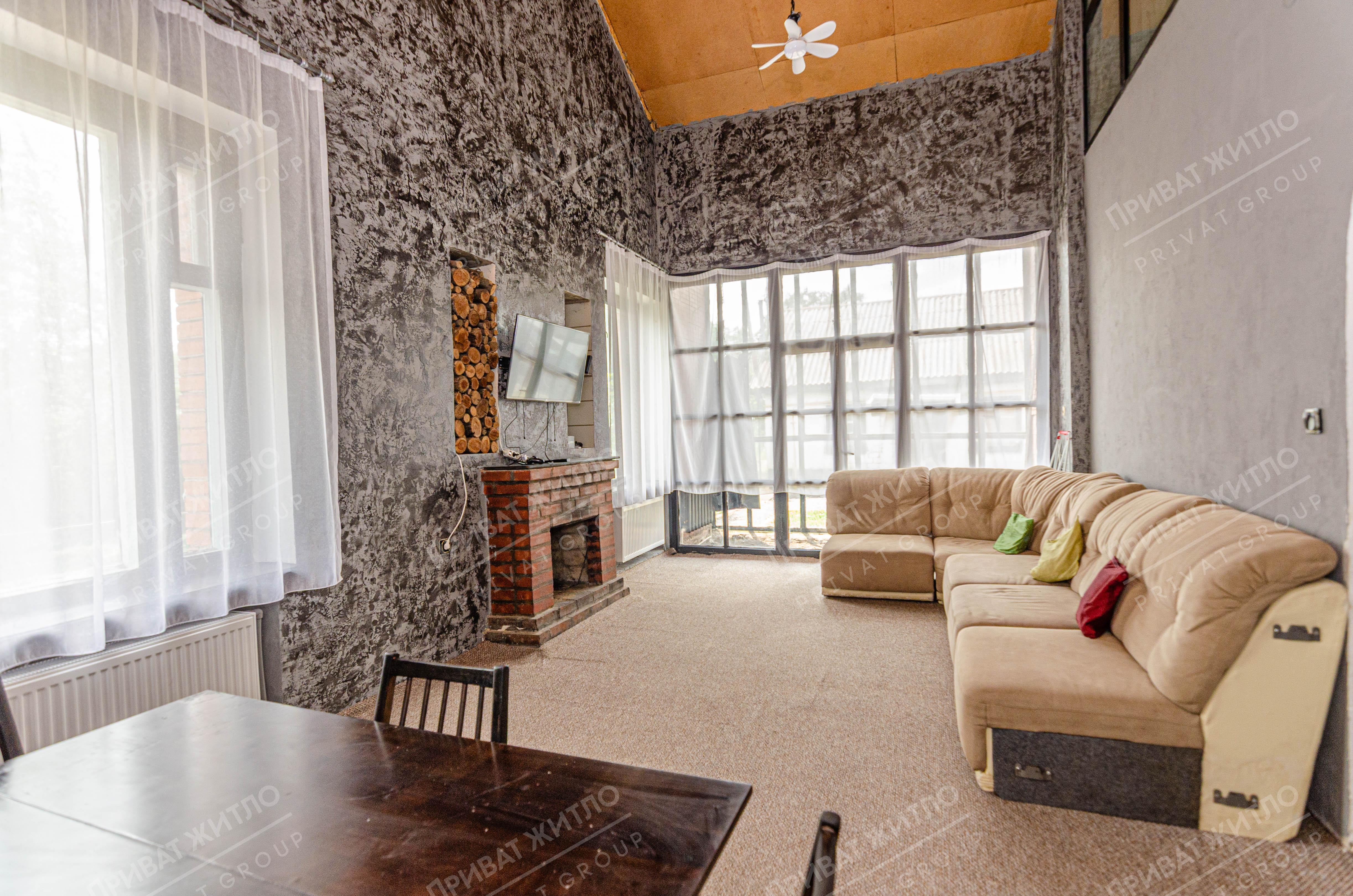 Окремий будинок біля Полтави.  | Приват житло