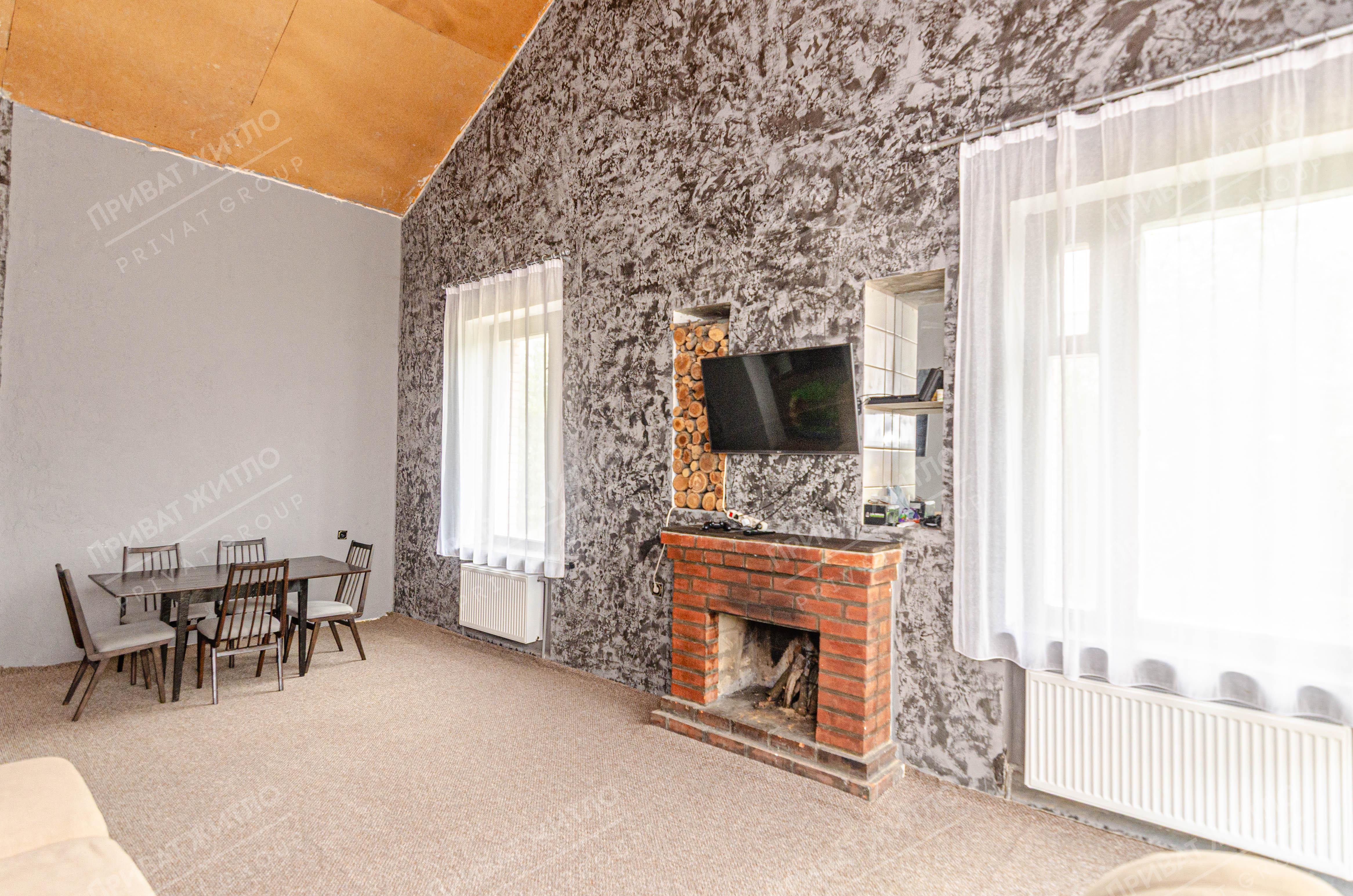 Окремий будинок біля Полтави.  | Приват житло