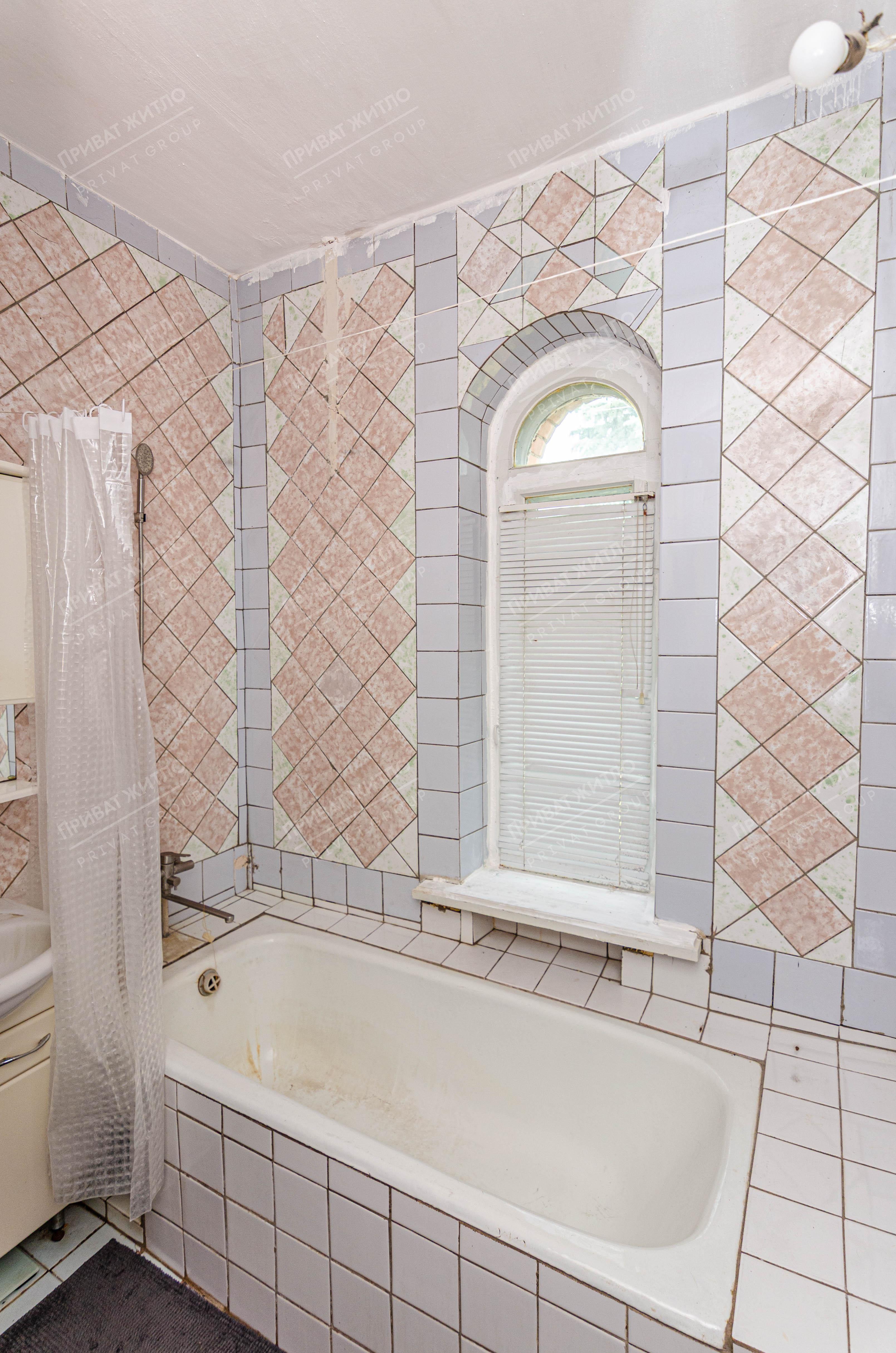 Окремий будинок біля Полтави.  | Приват житло