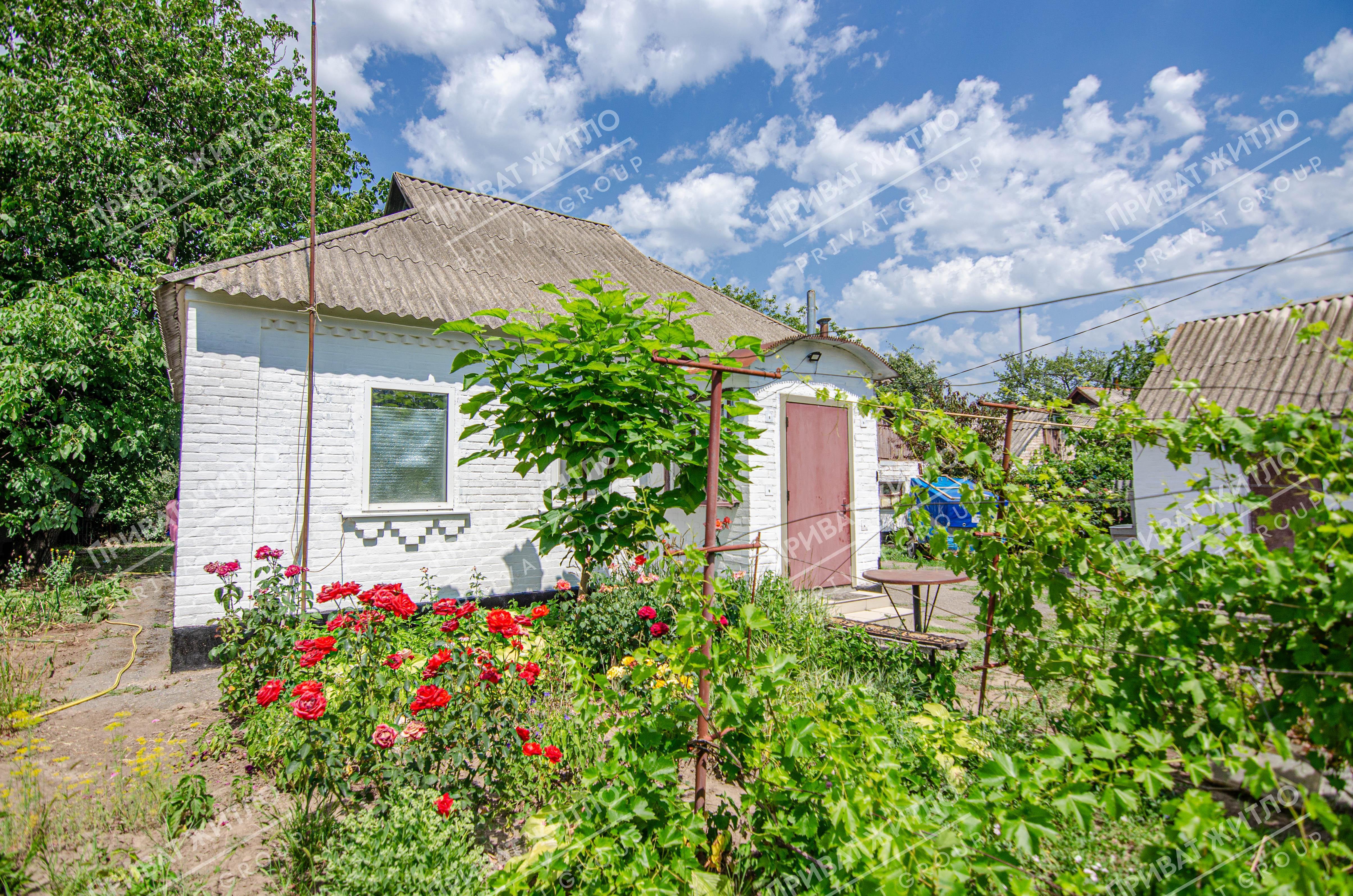 Продається гарний будинок в передмісті Полтави. | Приват житло