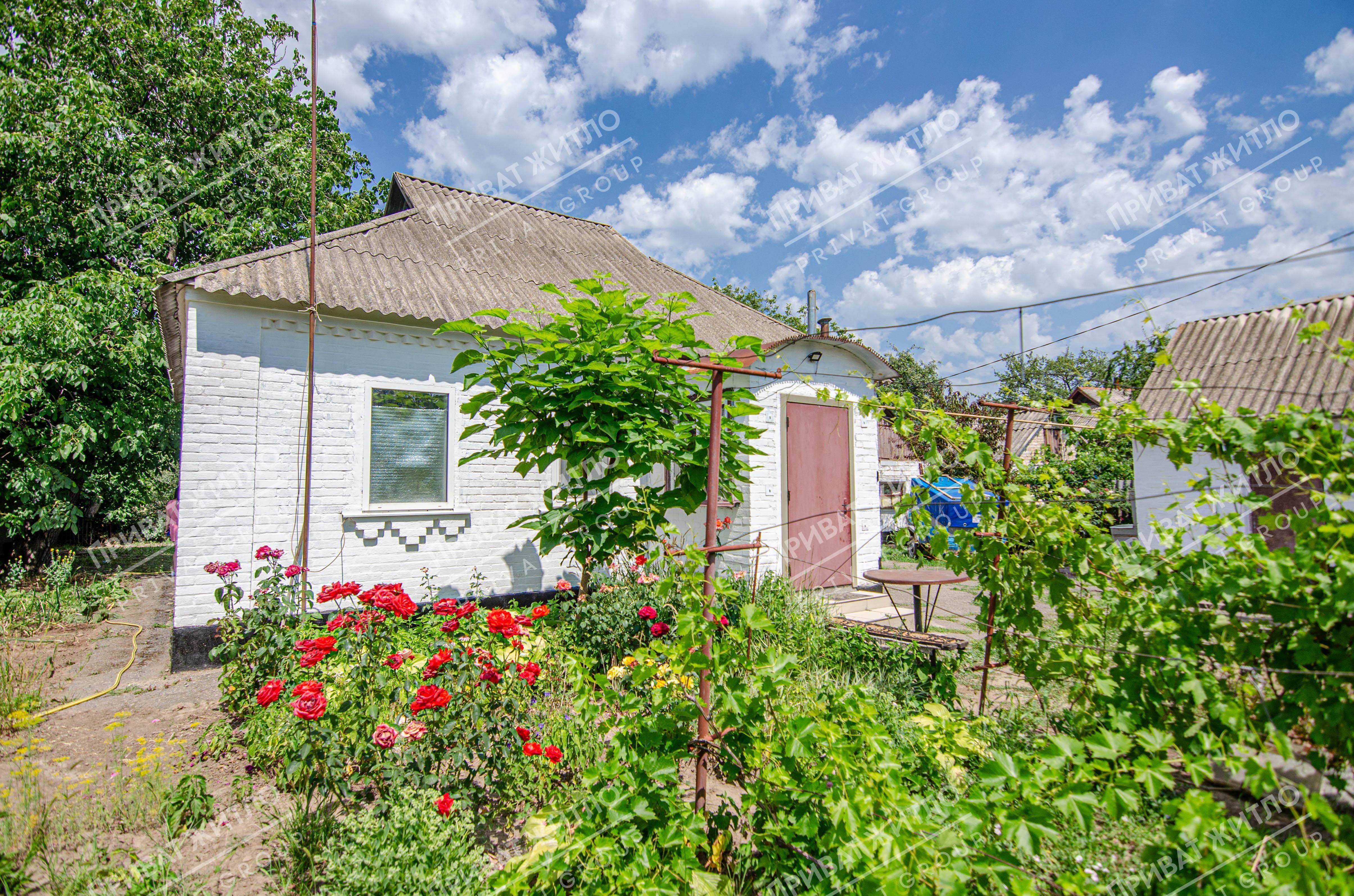 Продається гарний будинок в передмісті Полтави. | Приват житло