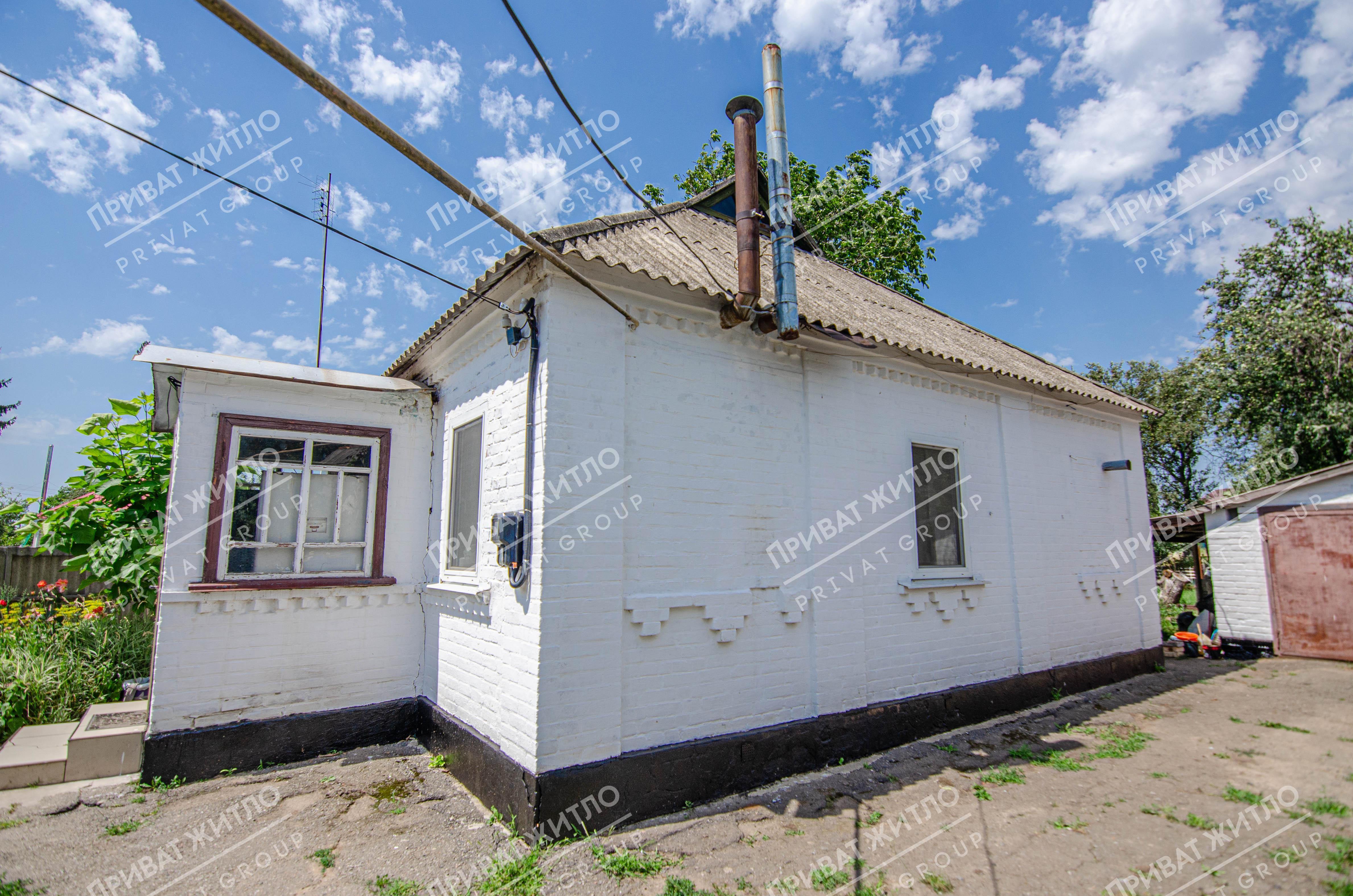 Продається гарний будинок в передмісті Полтави. | Приват житло