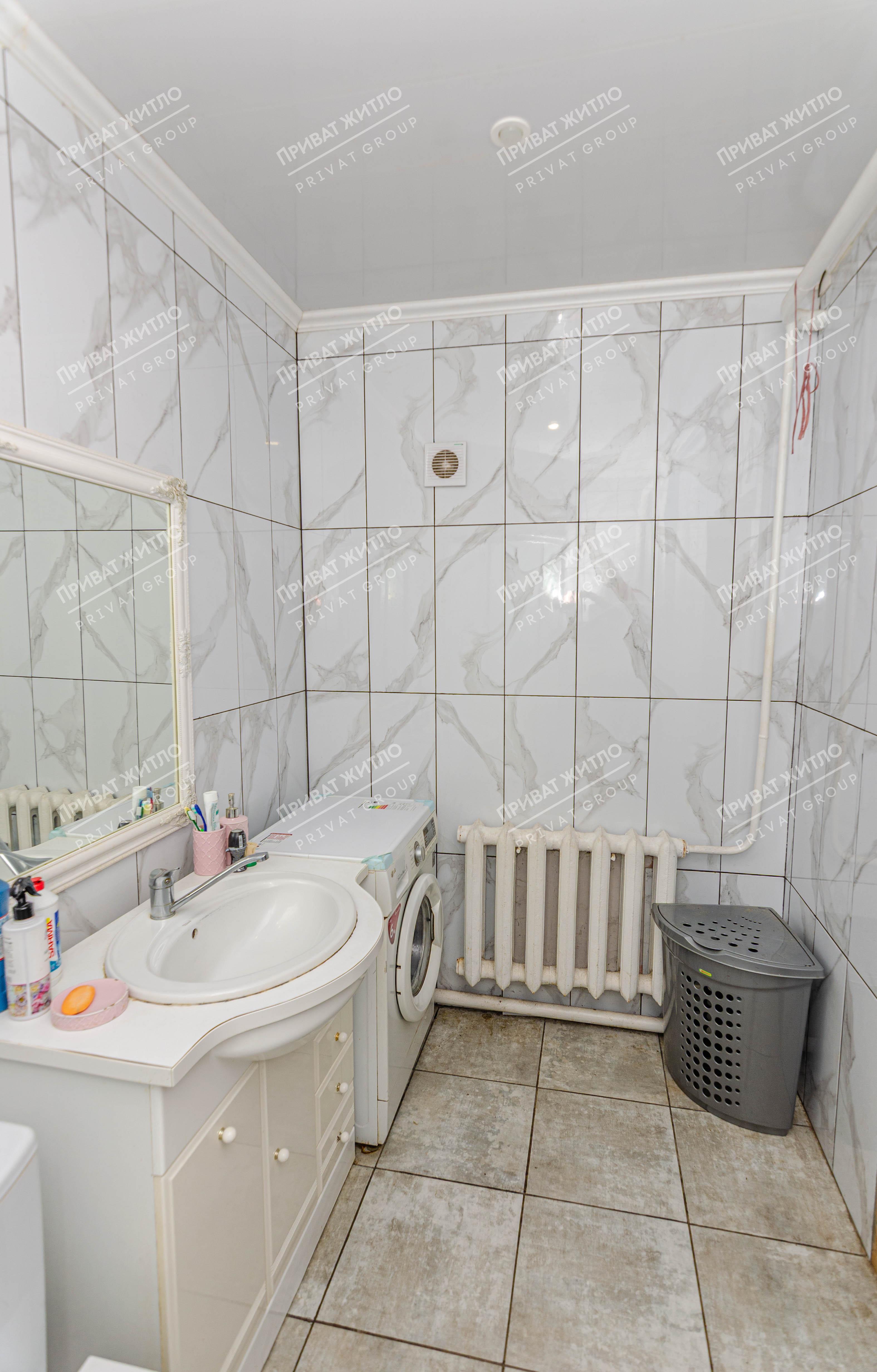 Продається гарний будинок в передмісті Полтави. | Приват житло