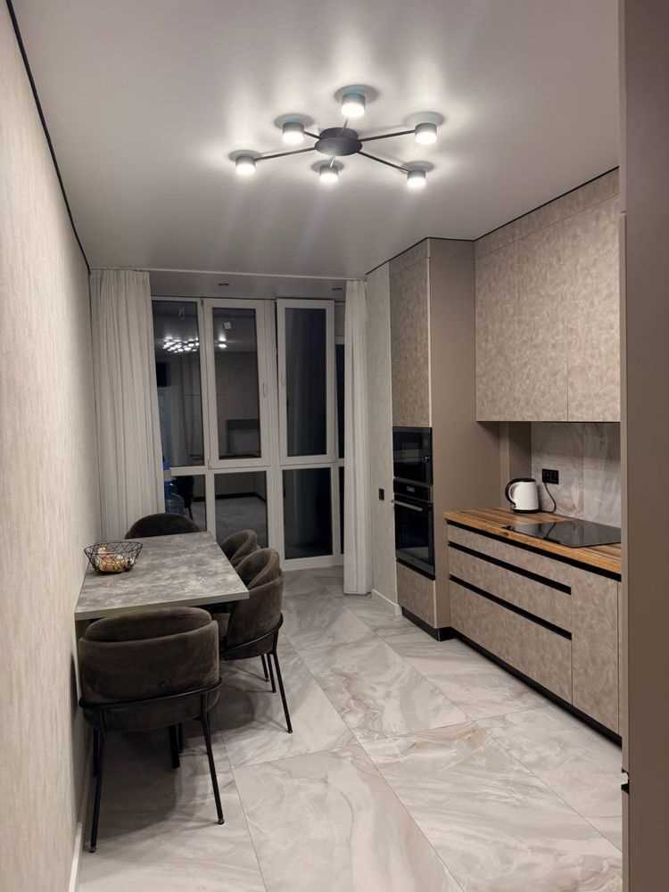 Продаж двокімнатної квартири в ЖК 