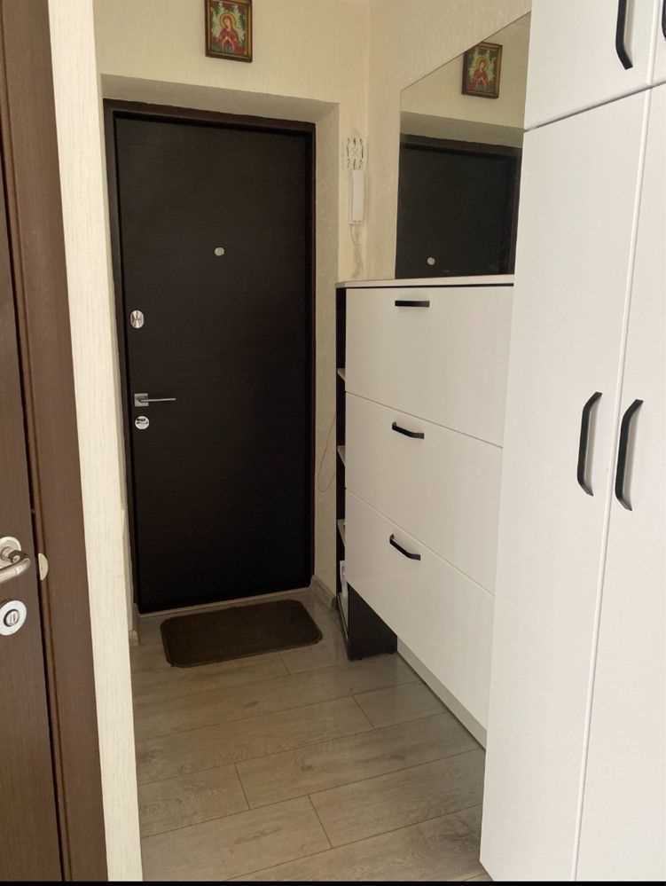 Простора 3-кімнатна квартира-студія на Браїлках! | Приват житло