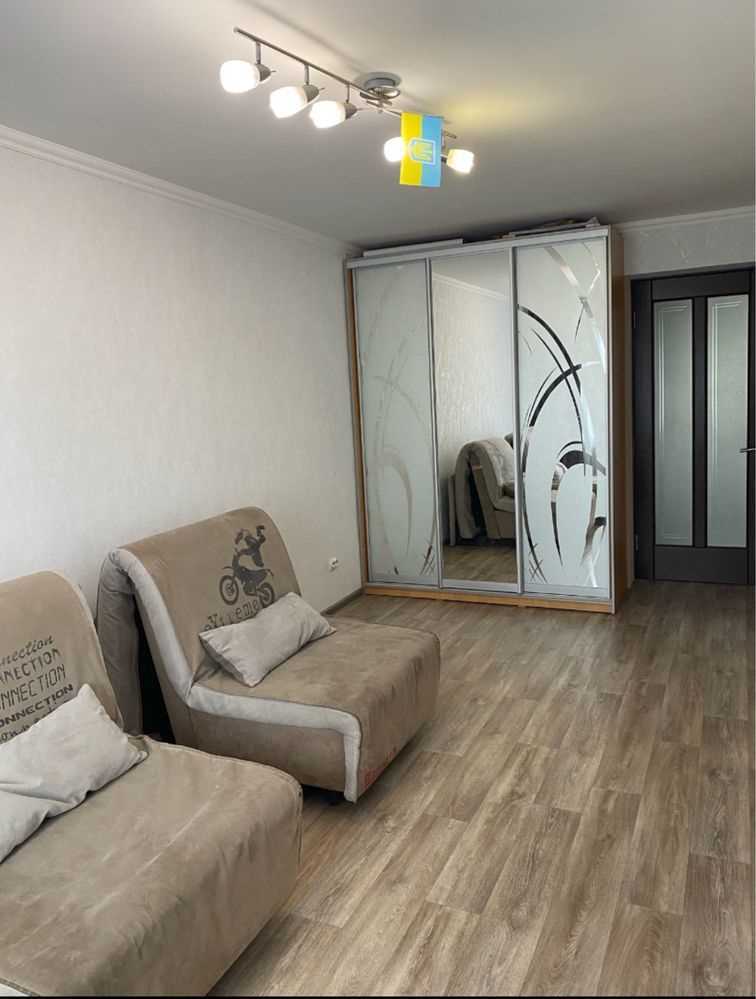 Простора 3-кімнатна квартира-студія на Браїлках! | Приват житло