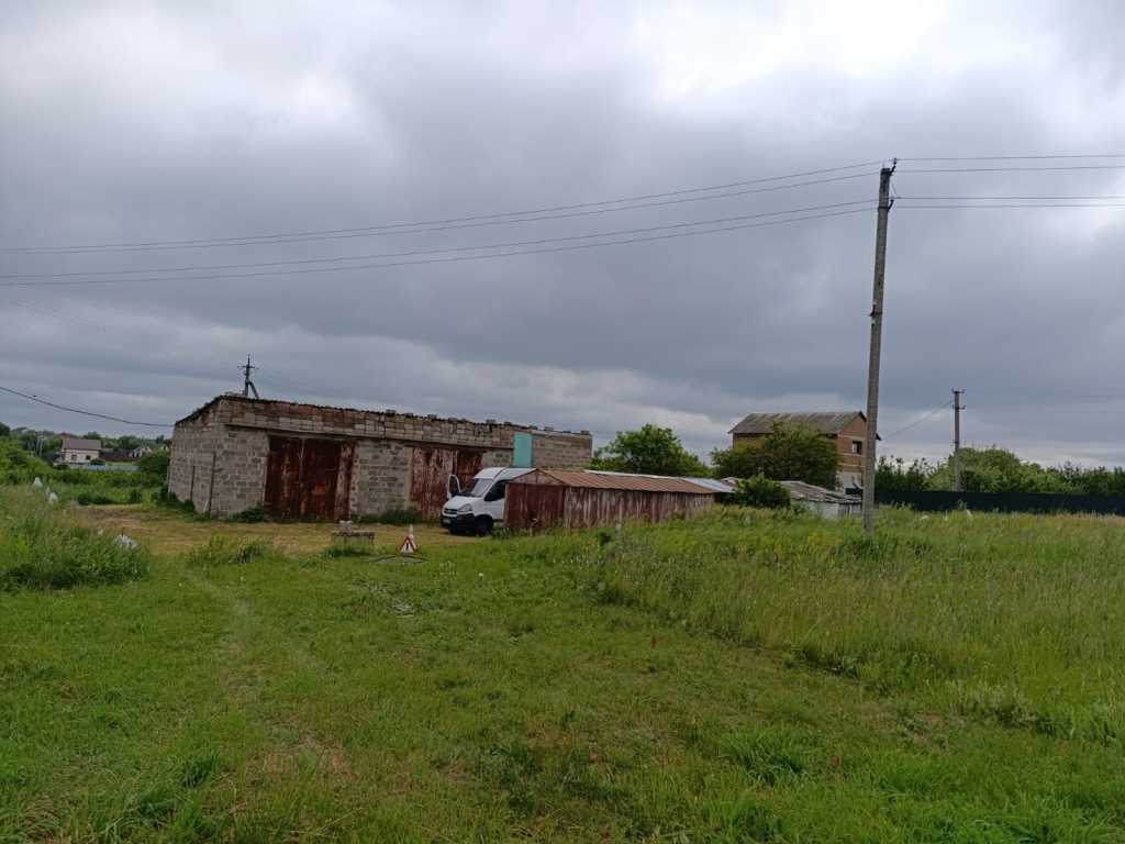 Чудова земельна ділянка біля зупинки ГРЛ | Приват житло