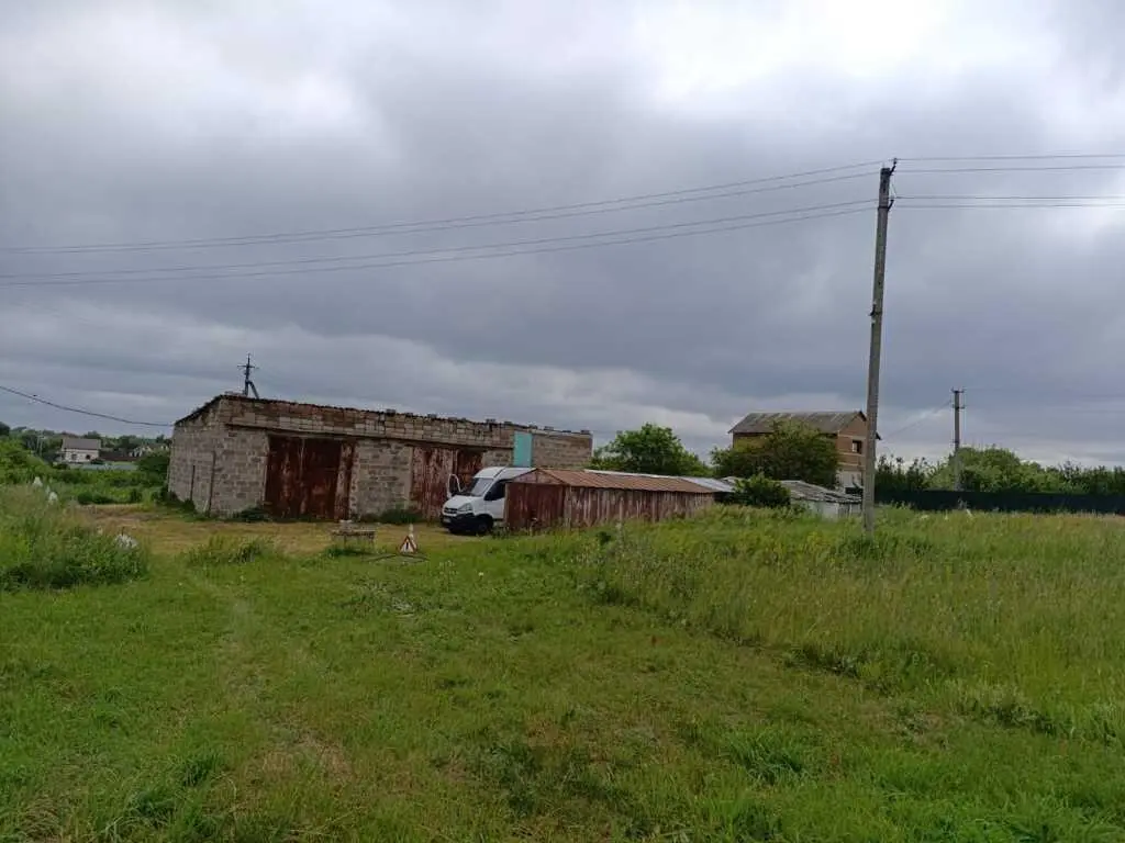 Чудова земельна ділянка біля зупинки ГРЛ | Приват житло