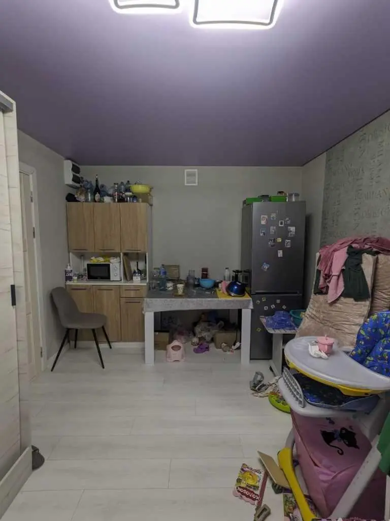 Кімната в гуртожитку в гарному стані на Подолі | Приват житло