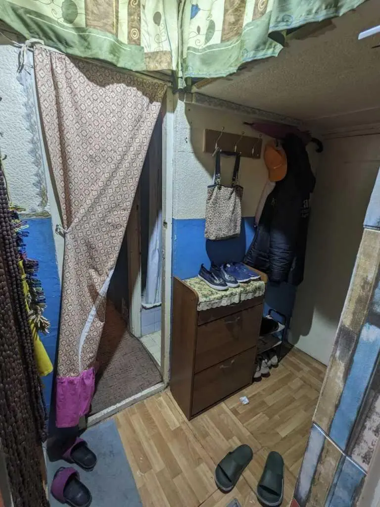 Кімната в гуртожитку в гарному стані на Подолі | Приват житло
