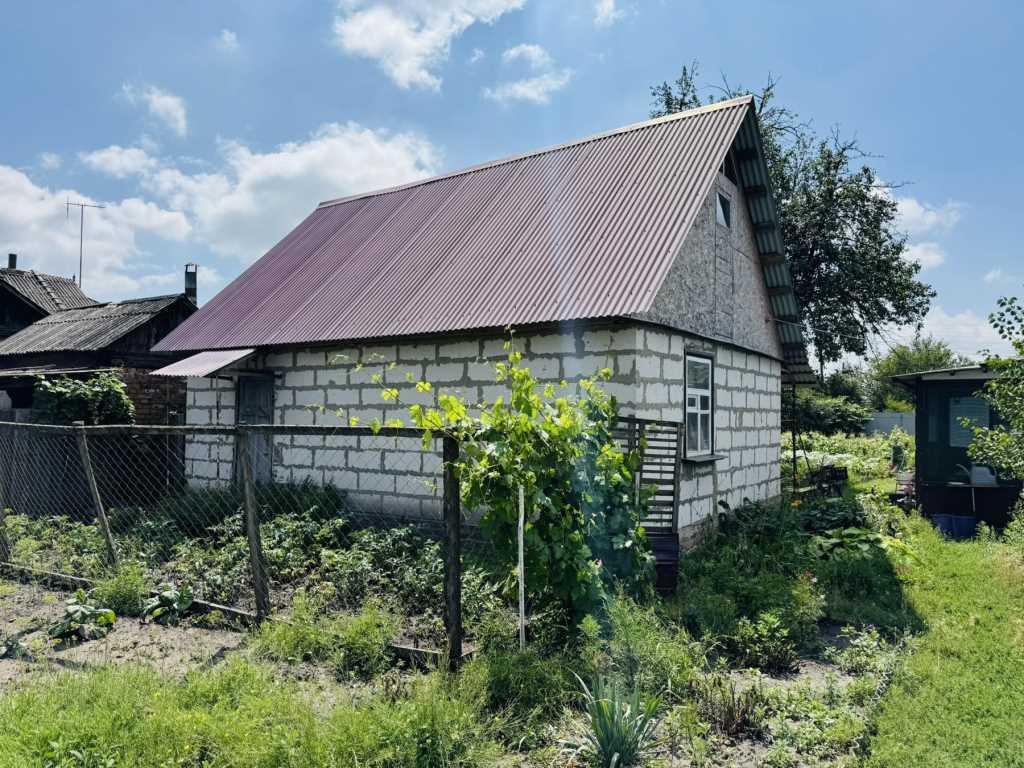 Будинок з душею біля Південного вокзалу — 15 соток простору для життя та мрій! | Приват житло