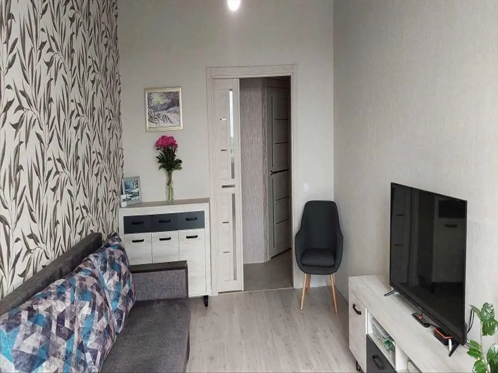 Простора квартира в новобудові! | Приват житло