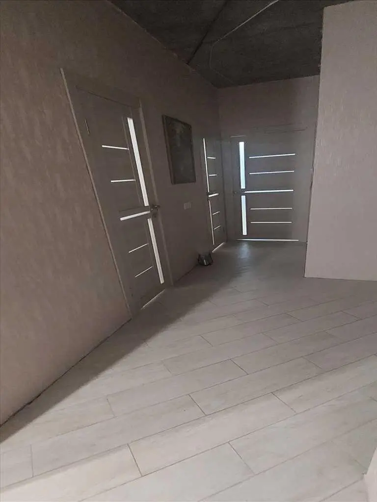 Простора квартира в новобудові! | Приват житло