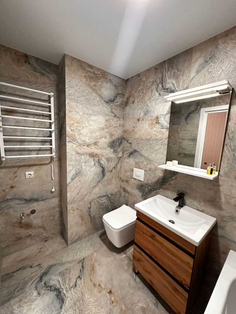 Однокімнатна з ремонтом  в ЖК Пелюстковий | Приват житло