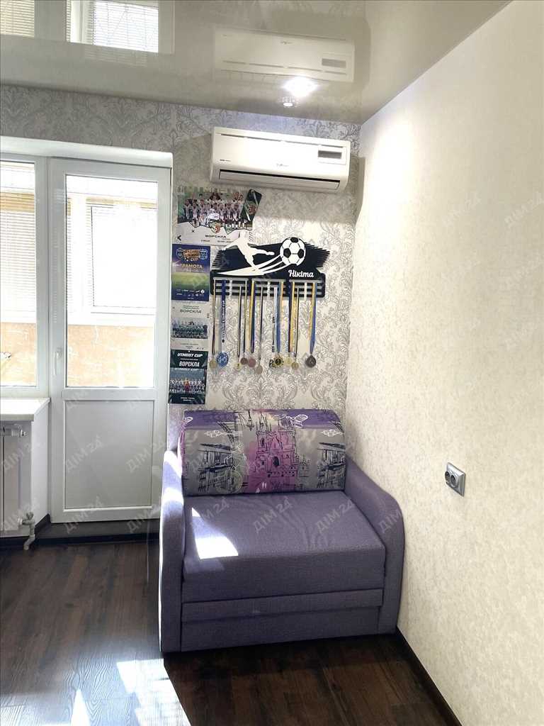 Простора 2 кімнатна квартира з євроремонтом.Район Половки. | Приват житло