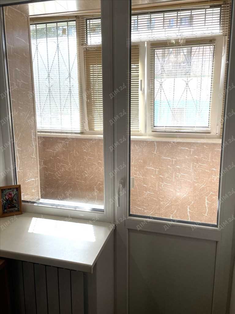 Простора 2 кімнатна квартира з євроремонтом.Район Половки. | Приват житло