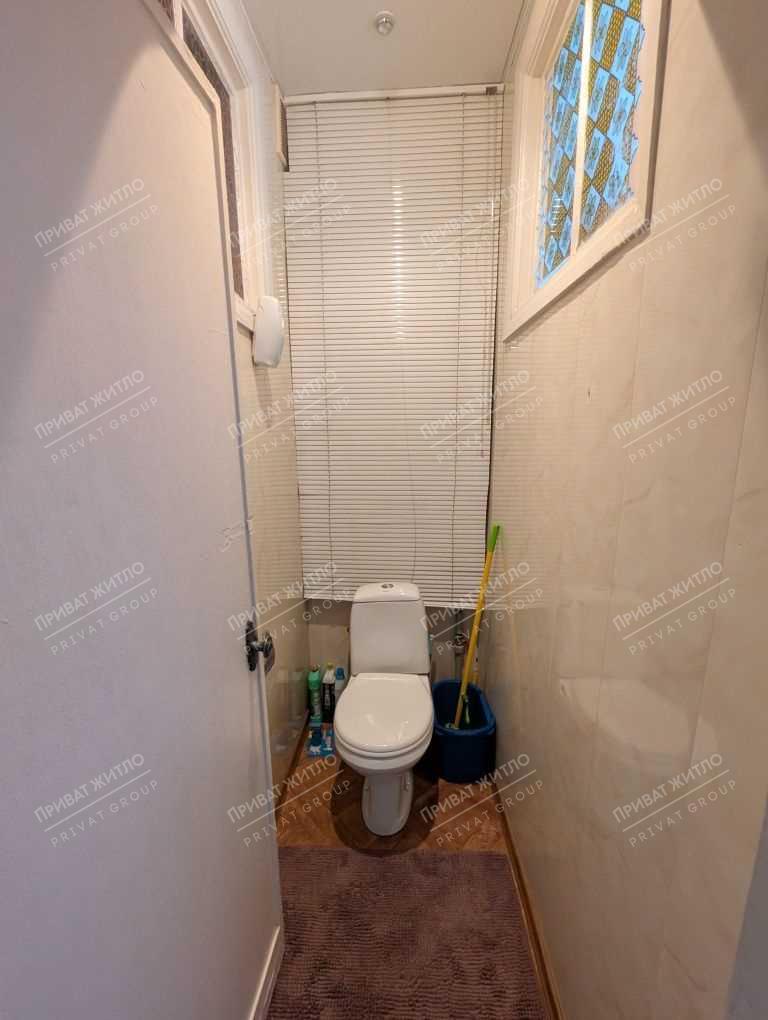 Дві кімнати в центрі Полтави навпроти ЦУМу цегляний будинок | Приват житло