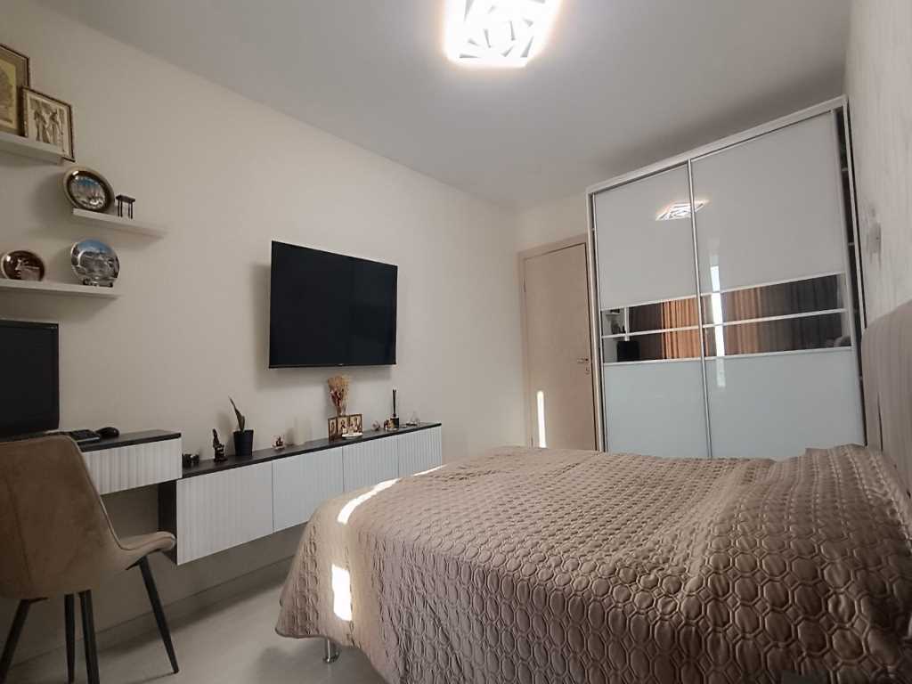 Велика однокімеатна квартира з ремонтом в новому ЖК | Приват житло