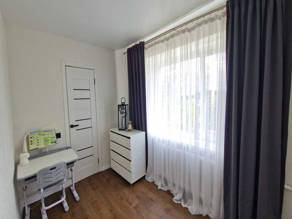 Двокімнатна квартира з ремонтом на Браїлках | Приват житло