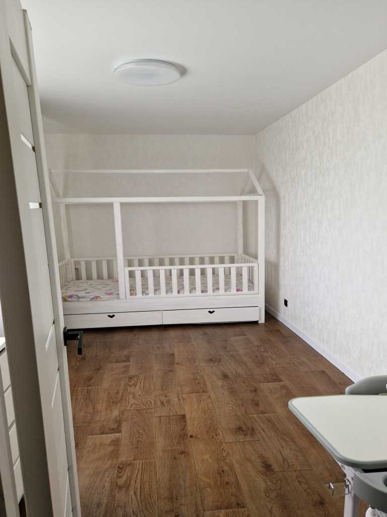 Двокімнатна квартира з ремонтом на Браїлках | Приват житло