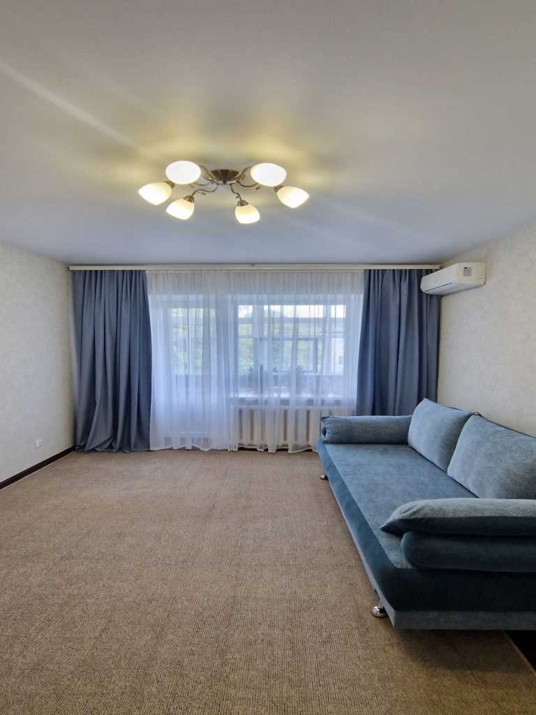 Двокімнатна квартира з ремонтом на Браїлках | Приват житло