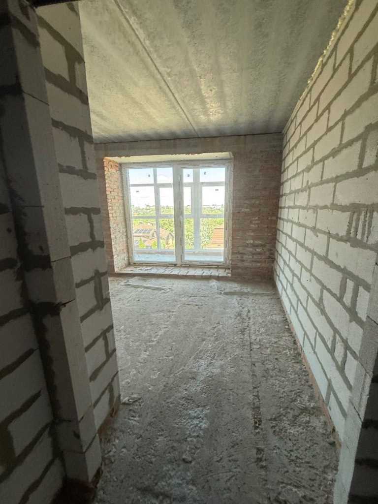 Продаж 2-кімнатної квартири в ЖК 