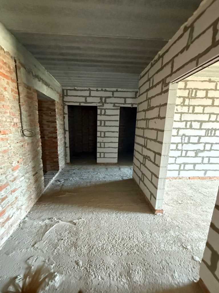 Продаж 2-кімнатної квартири в ЖК 