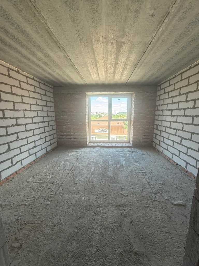 Продаж 2-кімнатної квартири в ЖК 