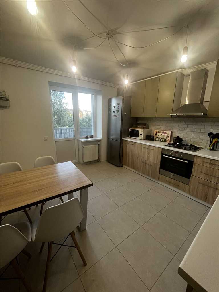 Однокімнатна в центрі по вигідній ціні | Приват житло