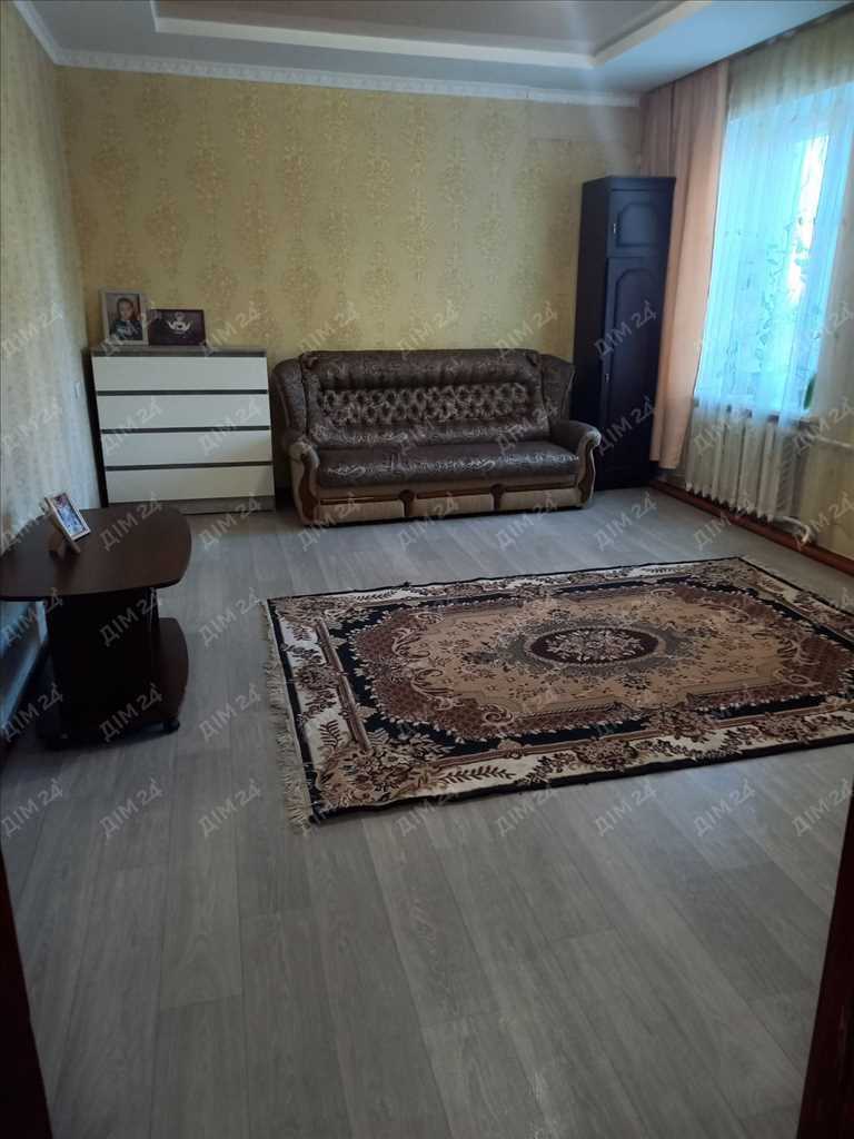 Простора 3 кімнатна квартира в місті. | Приват житло